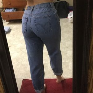 Levi 550 Relaxed Boyfriend Mom Jeans